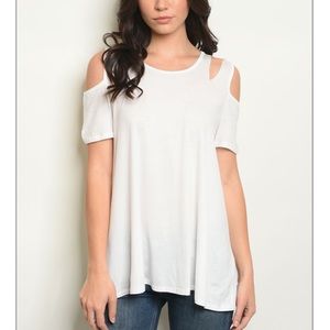 π Trendy White Cold Shoulder Tunic Top